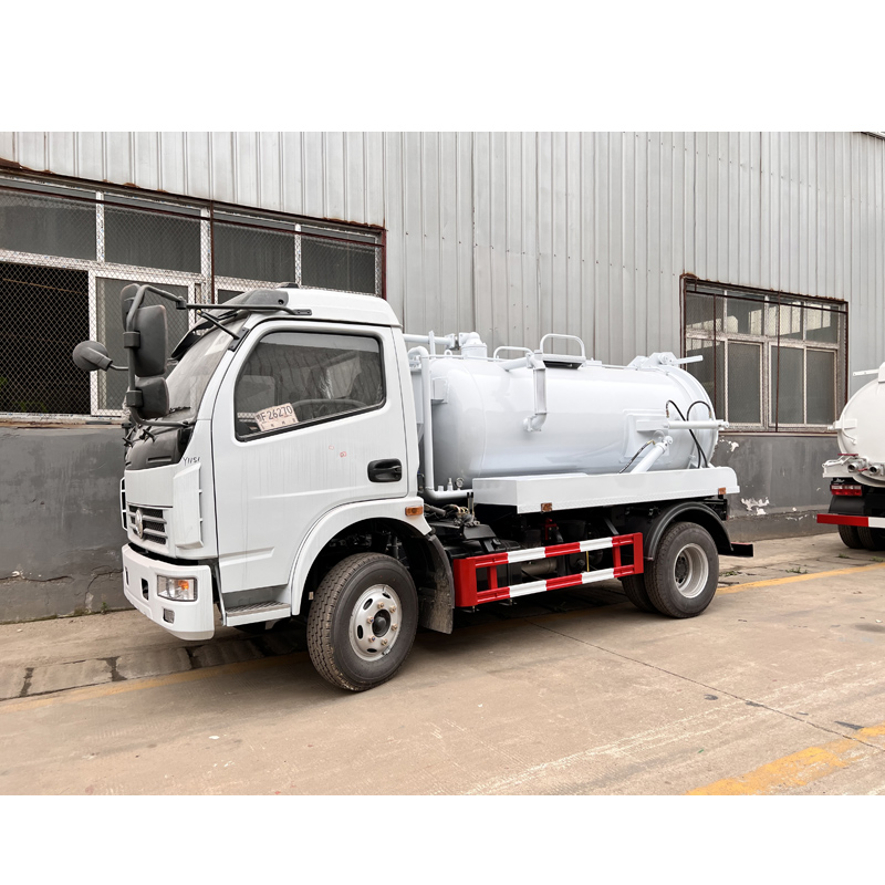 dongfeng 3 tons vacuum suction truck