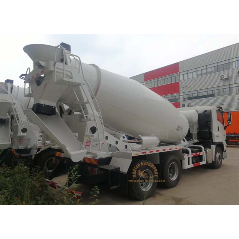 isuzu 6x4 10cbm concrete mixing plant truck